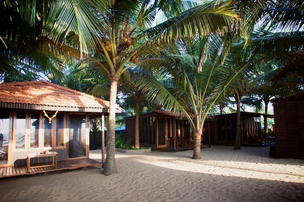 Dunhill Beach Resort Agonda Exterior photo