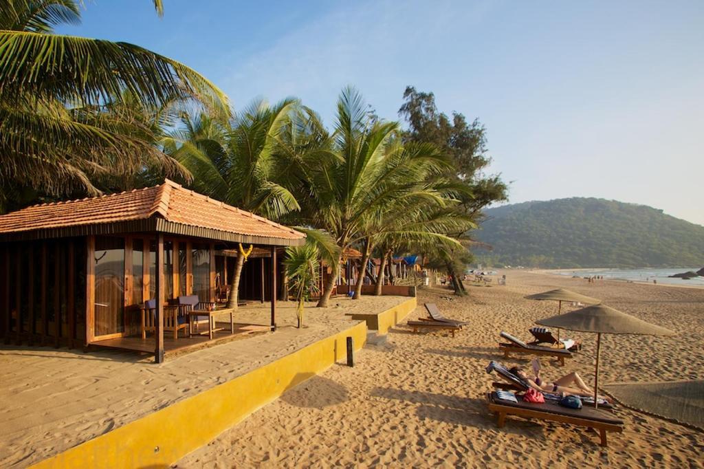 Dunhill Beach Resort Agonda Exterior photo