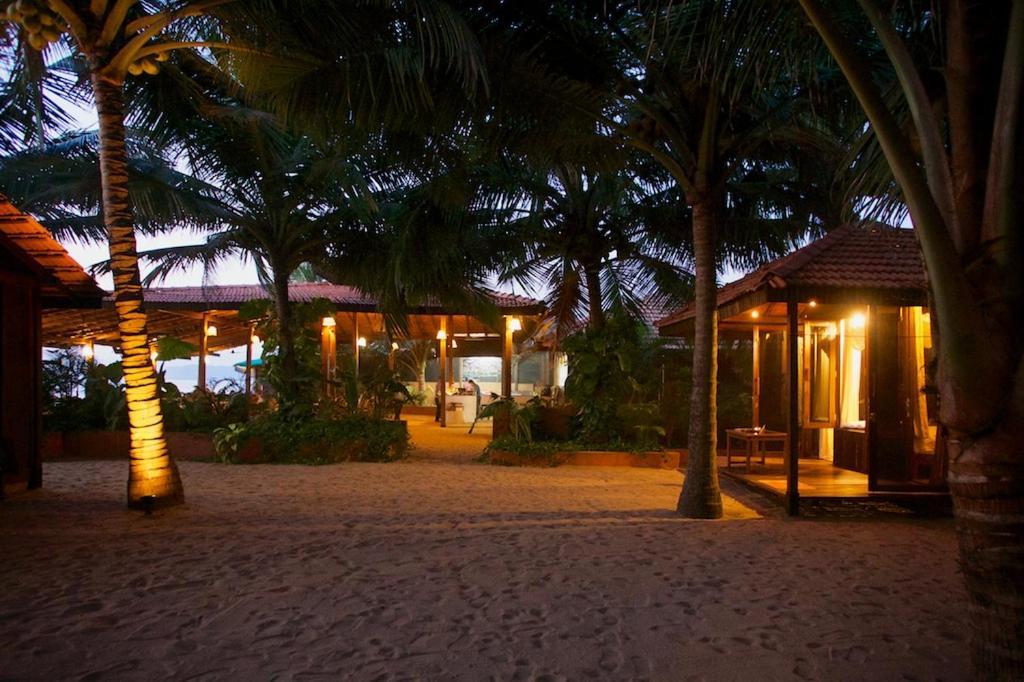 Dunhill Beach Resort Agonda Exterior photo